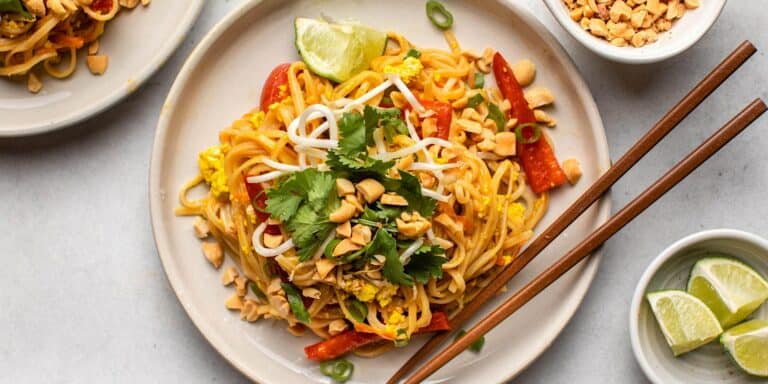 Friday Night Live – Whiskey Rye and Pad Thai