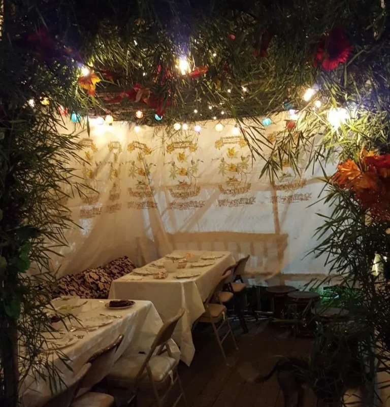 Shabbat in the Sukkah