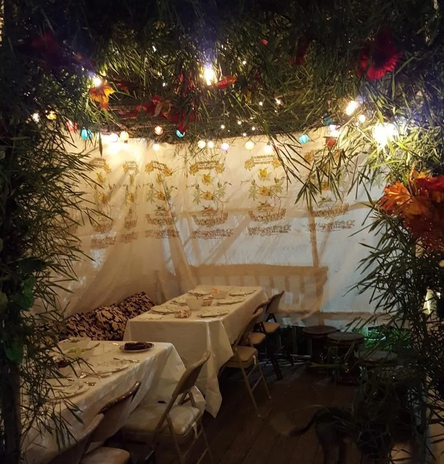 Shabbat in the Sukkah