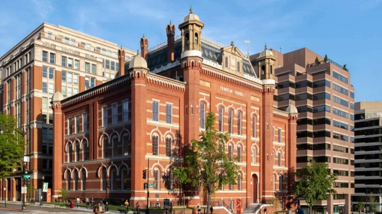 Museum Hopping for 35-50: Planet Word Museum